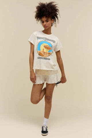 Daydreamer Neil Young On The Beach Tour Tee - Shop Doll OC