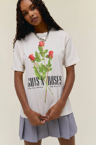 DAYDREAMER GUNS N ROSES USE YOUR ILLUSION ROSES WEEKEND TEE - Shop Doll OC